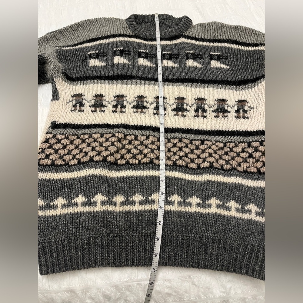 HAND MADE Pullover Crew Neck Sweater Balloon Sleeve Traditional Pattern Fuzzy - Picture 12 of 15
